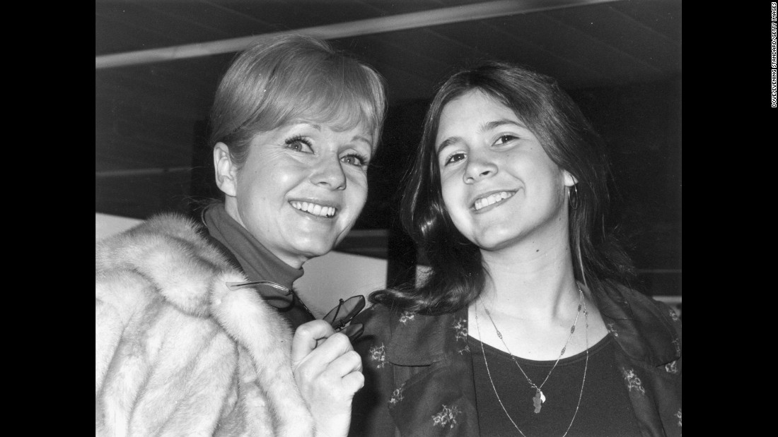 Debbie Reynolds, mother of Carrie Fisher, dies - CNN.com