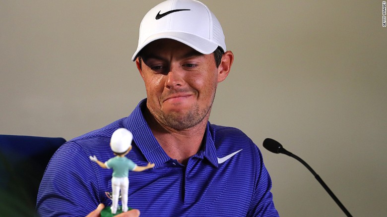 Ahead of the Players Championship at Sawgrass, Rory McIlroy was presented with a likeness in honor of winning last year&#39;s Fed Ex Cup.