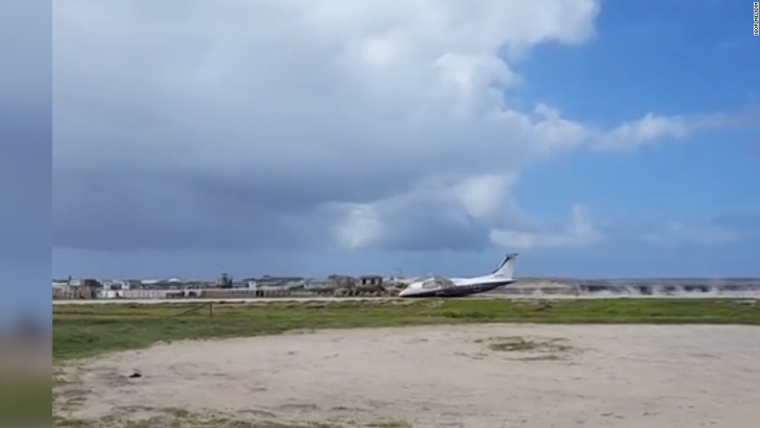 Plane makes incredible belly landing - CNN Video